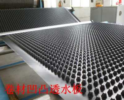 楚雄專業生產特殊型號復合排水板與組合排水板，優質建筑防水卷材生產廠家